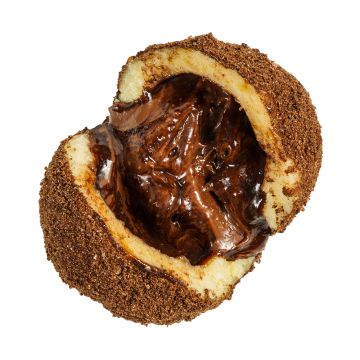 Knödel with Nutella /Nutella, ground Plazma biscuits/